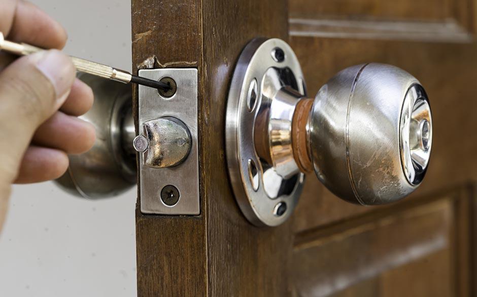 serrurier ouverture de porte Paris 7